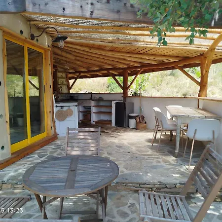Treenity Hut Dağ evi
